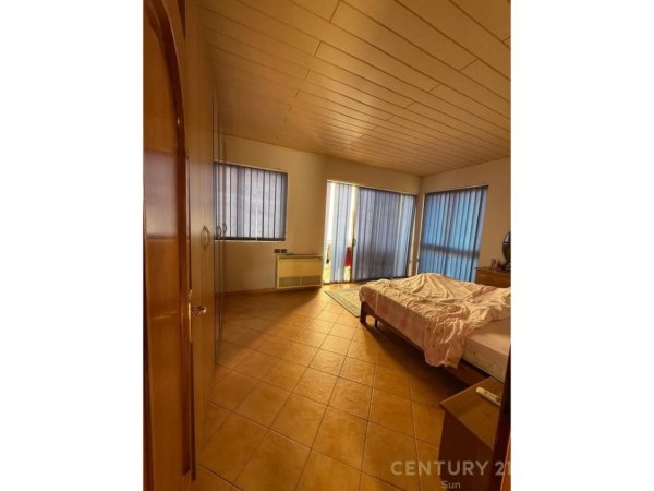 Tirane, shes Vile 2 Katshe Kati 2, 408 m² 500.000 € 