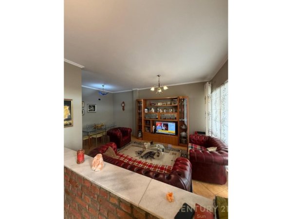 Tirane, shes Vile 2 Katshe Kati 2, 408 m² 500.000 € 