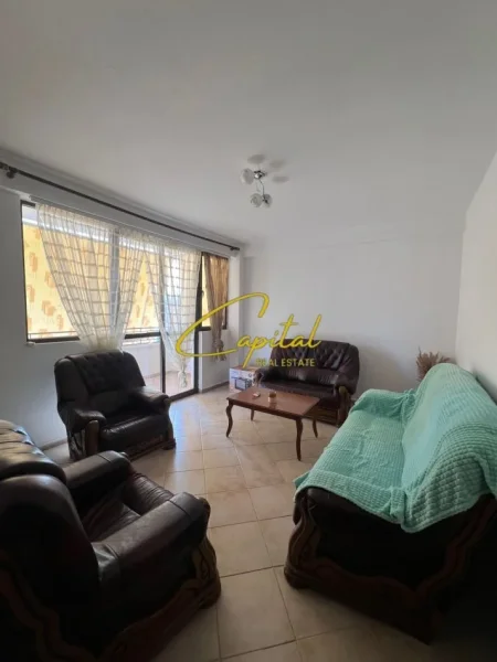 Tirane, jepet me qera apartament 1+1 Kati 8, 70 m² 550 € (RRUGA E ELBASANIT)