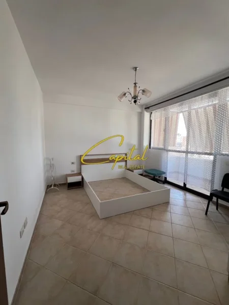 Tirane, jepet me qera apartament 1+1 Kati 8, 70 m² 550 € (RRUGA E ELBASANIT)