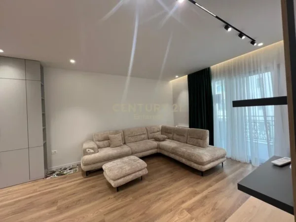 Tirane, shes apartament 2+1+Aneks+Ballkon Kati 4, 123 m² 265.000 € 