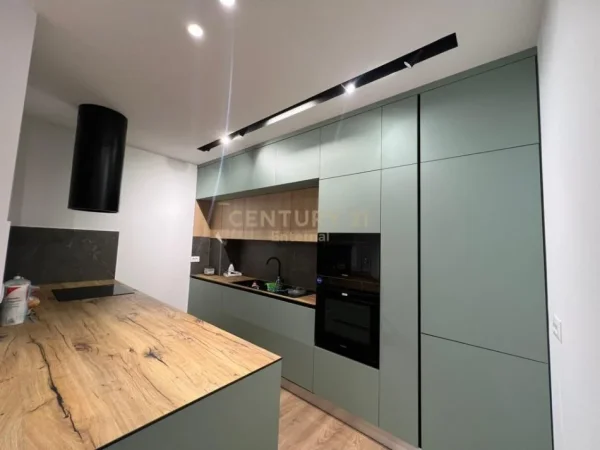 Tirane, shes apartament 2+1+Aneks+Ballkon Kati 4, 123 m² 265.000 € 