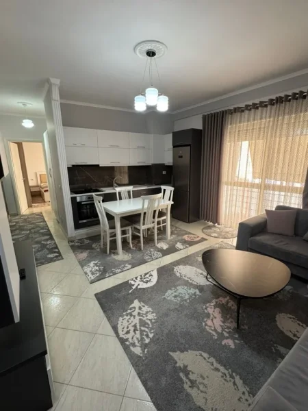 Tirane, jepet me qera apartament 1+1 Kati 4, 73 m² 600 € (vizion plusi)