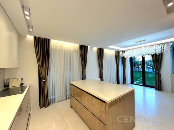 Tirane, shes Vile 3 Katshe Kati 3, 404 m² 780.000 € 