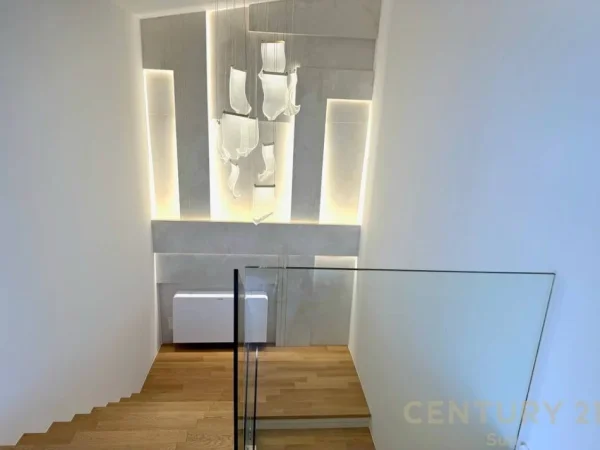 Tirane, shes Vile 3 Katshe Kati 3, 404 m² 780.000 € 