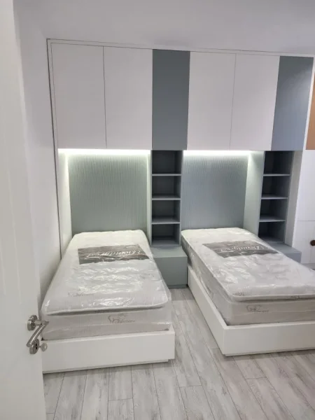 Tirane, jap me qera apartament 2+1 Kati 3, 110 m² 1.500 € (delijorgji)