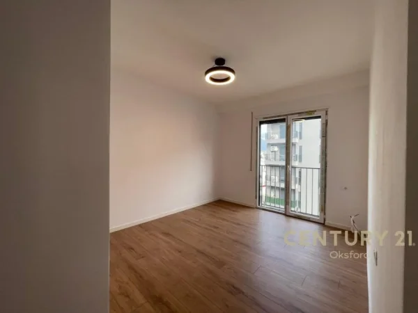Tirane, shes apartament 2+1+Ballkon Kati 7, 89 m² 149.000 €