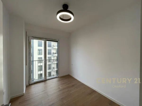 Tirane, shes apartament 2+1+Ballkon Kati 7, 89 m² 149.000 €