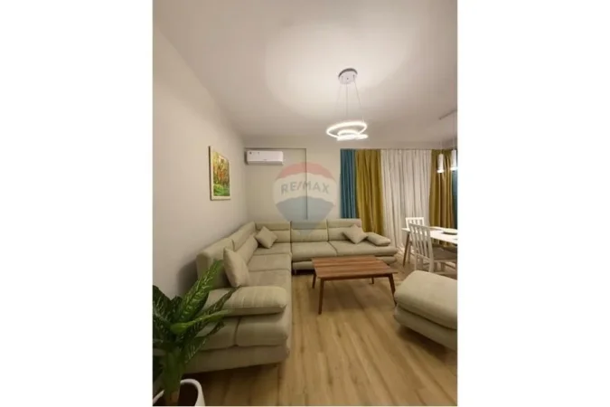 Tirane, jepet me qera apartament 1+1 Kati 4, 75 m² 550 € (Rruga Teodor Keko)