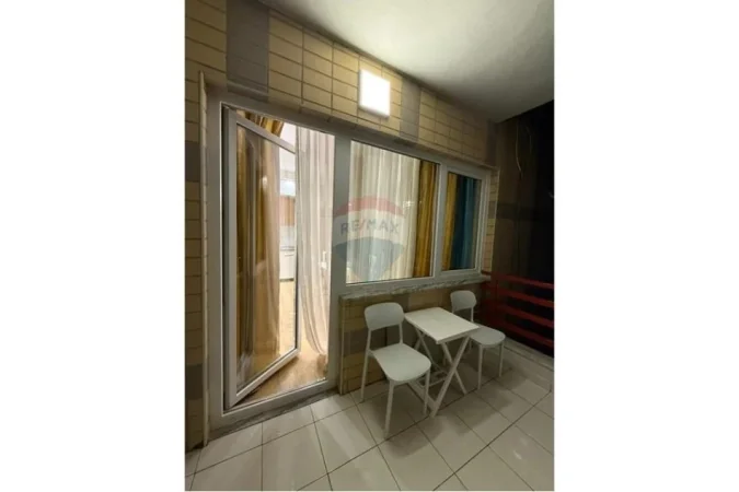 Tirane, jepet me qera apartament 1+1 Kati 4, 75 m² 550 € (Rruga Teodor Keko)