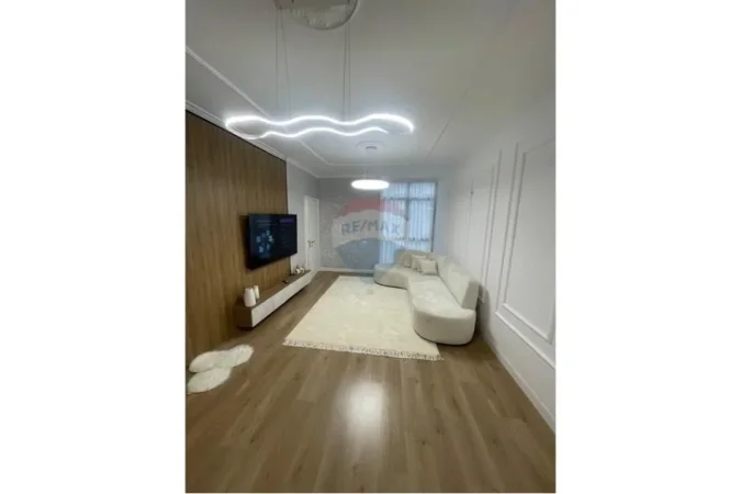 Tirane, shitet apartament 2+1 Kati 4, 102 m² 173.000 € (Rruga Tom Plezha, Tiranë)