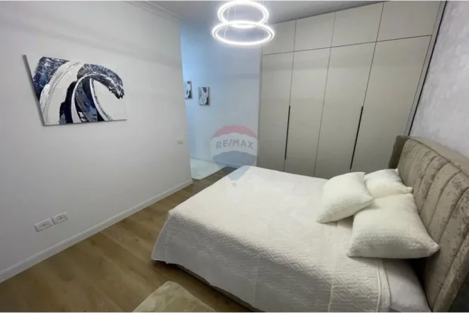 Tirane, shitet apartament 2+1 Kati 4, 102 m² 173.000 € (Rruga Tom Plezha, Tiranë)