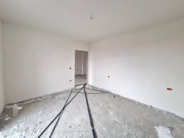 Shitet:  1+1 & 1 Ballkon  në Residencën Shehu në Paskuqan  || 🔥cmim OKAZION MOMENTI🔥 74,000€ 🔵