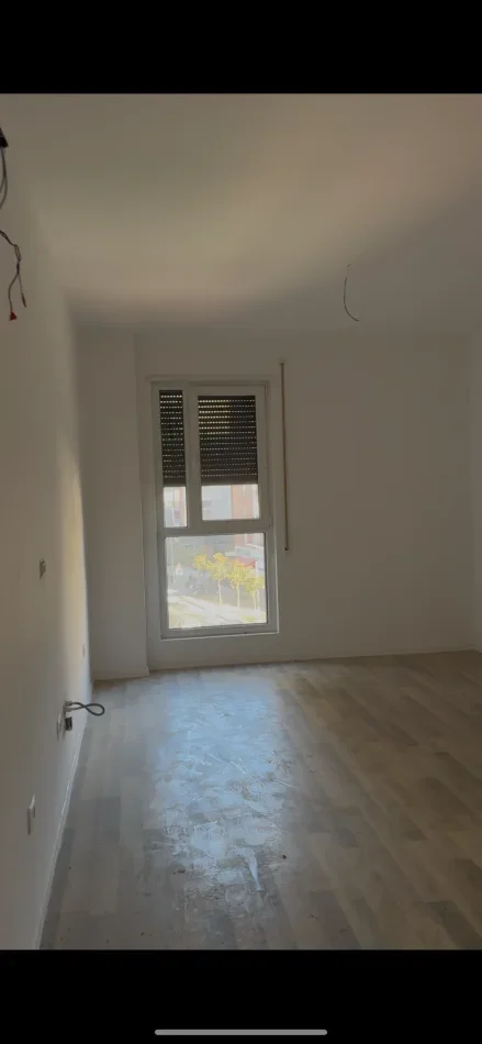 Tirane, jepet me qera apartament 2+1+Ballkon Kati 3, 70 m² 500 € (Ibrahim pashe Bushatlliu)