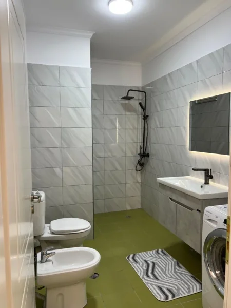 Tirane, shitet apartament 2+1 Kati 7, 97 m² 155.000 € (Rruga Loni Ligori)