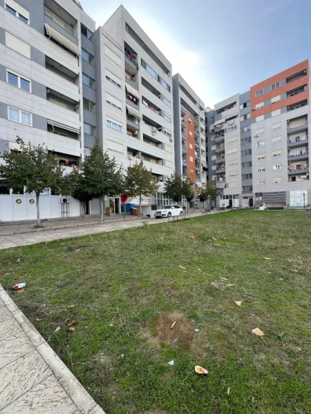 Tirane, shitet apartament 2+1 Kati 7, 97 m² 155.000 € (Rruga Loni Ligori)