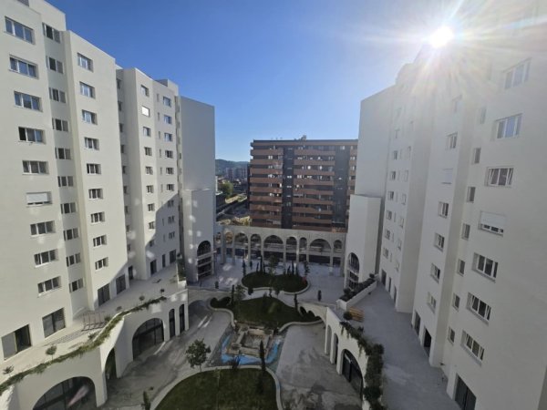 Tirane, jepet me qera apartament 2+1+Ballkon Kati 6, 130 m² 650 € (Ish Fusha e Aviacionit)
