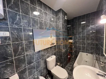 Tirane, jepet me qera apartament 2+1 Kati 5, 106 m² 1.000 € 