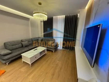 Tirane, jepet me qera apartament 2+1 Kati 3, 104 m² 1.350 € 
