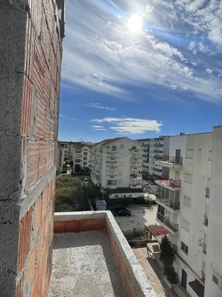 Durres, shitet apartament 1+1+Ballkon Kati 4, 79 m² 70.000 € (golem)