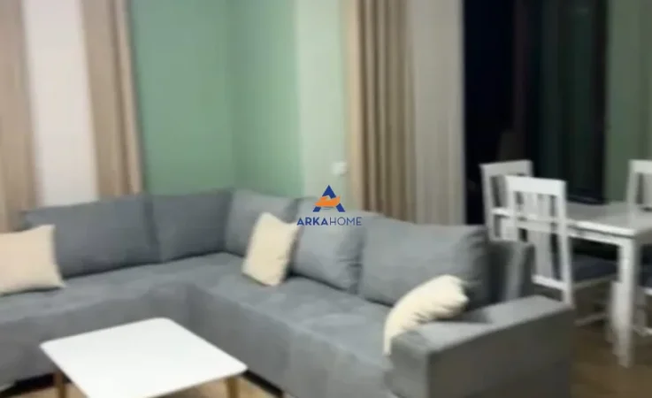 Tirane, jepet me qera apartament 2+1+Ballkon Kati 4, 110 m² 1.100 € (RR E KAVAJES)