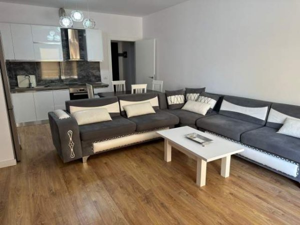Tirane, jepet me qera apartament 2+1+BLK Kati 3, 112 m² 500 Mije Leke (Bill Klinton)