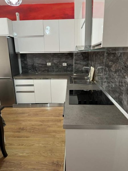Tirane, jepet me qera apartament 2+1+BLK Kati 3, 112 m² 500 Mije Leke (Bill Klinton)