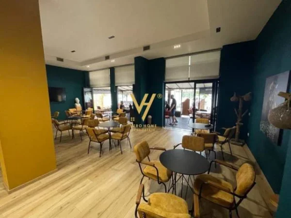 Tirane, shitet bar-kafe Kati 0, 86 m² 175.000 Euro (RRUGA FROSINA PLAKU)