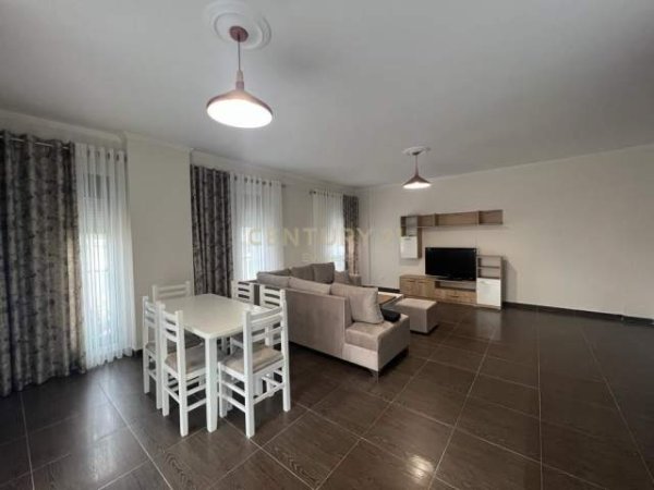 Tirane, jap me qera apartament 2+1 Kati 4, 118 m² 1.000 Euro (AMBASADA AMERIKANE)