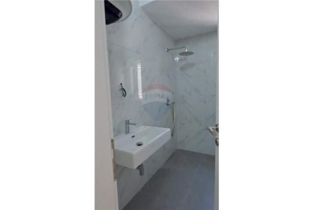 Tirane, shes apartament 2+1 Kati 2, 69 m² 115.000 Euro (Qender)