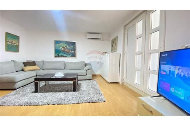 Tirane, jepet me qera apartament 1+1 Kati 0, 60 m² 450 Euro (Rruga e Elbasanit)