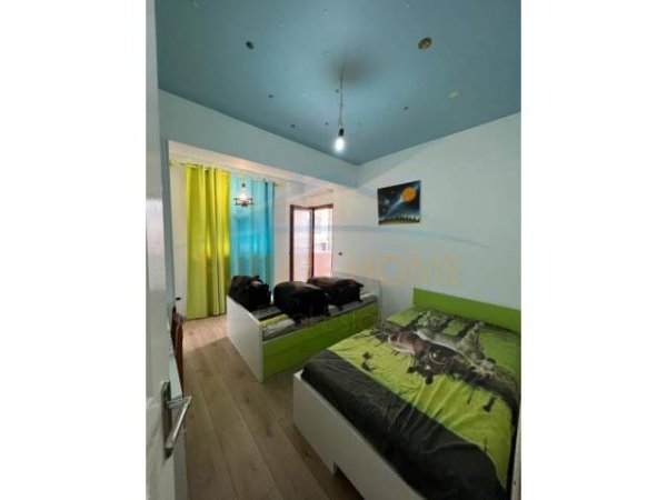Tirane, shes apartament 2+1+BLK Kati 3, 110 m² 140.000 Euro (Laprake)