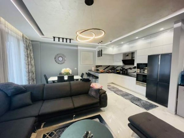 Tirane, shitet apartament 2+1+A+BLK Kati 3, 122 m² 230.000 Euro (Naim Frasheri , te Blloku i AMBASADAVE)