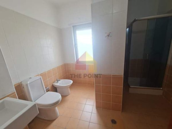 Sarande, shitet apartament 2+1+BLK Kati 6, 143 m² 215.000 Euro (Rruga Skenderbeu)