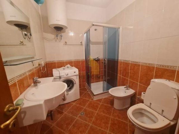 Sarande, shitet apartament 2+1+BLK Kati 6, 92 m² 150.000 Euro (Rruga Onhezmi)