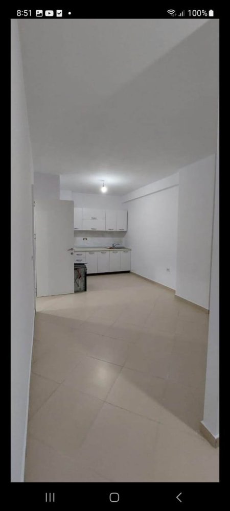 Tirane, jepet me qera apartament 2+1+BLK Kati 7, 80 m² 30.000 Leke (prane Big Market (Pallatet Cabej))