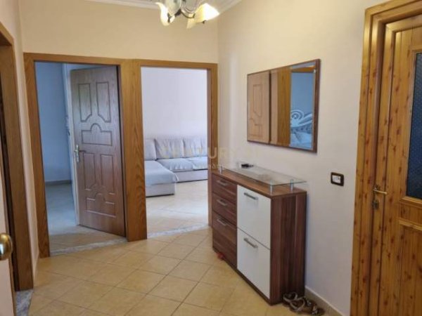 Tirane, shitet apartament 2+1 73 m² 90.000 Euro (Bajram Curri)