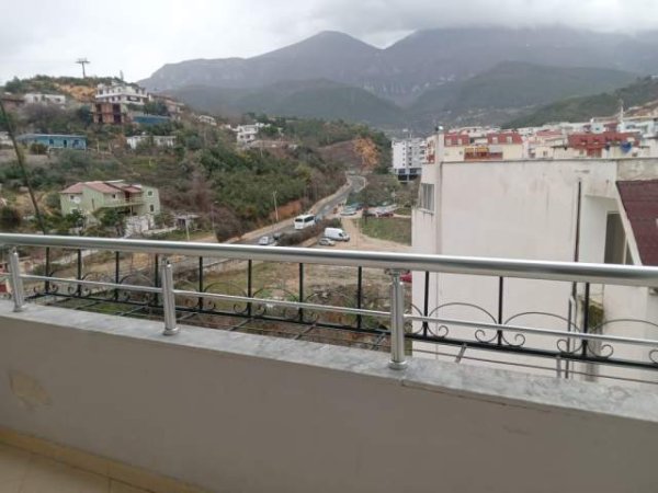 Tirane, jepet me qera apartament 2+1 Kati 6, 98 m² 280 Euro (rruga muhamet deliu)