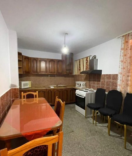 Tirane, jepet me qera apartament 2+1 Kati 2, 120 m² 370 Euro (Rruga Vëllezërit Manastirli ,Shqipëria)