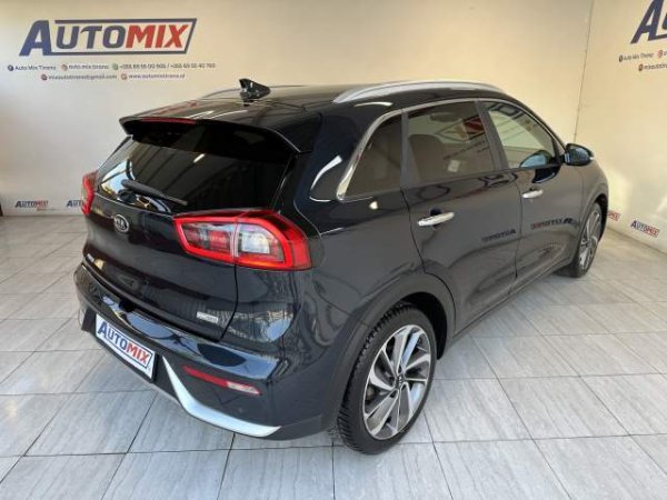 Tirane, shes makine Kia niro Viti 2016, 15.500 Euro