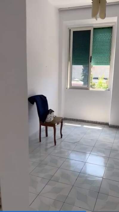 Tirane, jepet me qera apartament 2+1 Kati 2, 77 m² 300 Euro (Rruga Dritan Hoxha Tiranë,Shqipëria)
