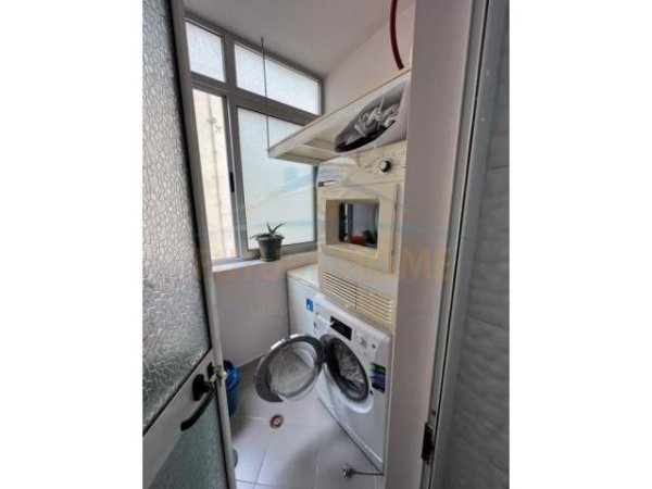 Tirane, shes apartament 2+1+BLK Kati 3, 110 m² 140.000 Euro (Laprake)