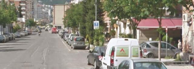Tirane, shes dyqan Kati 0, 64 m² 352.000 Euro (Stadiumi DINAMO)