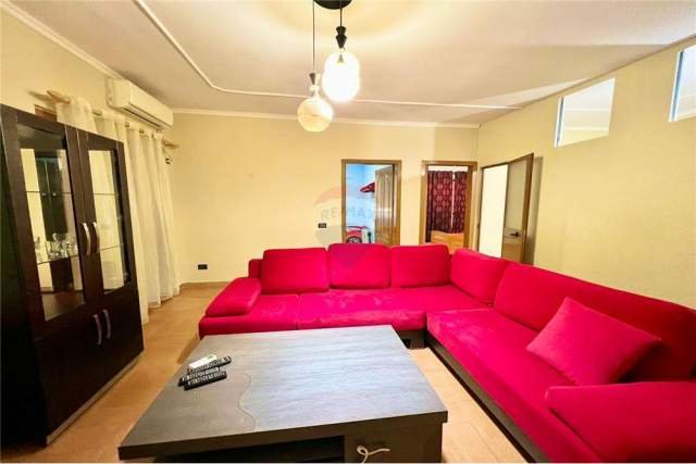 Tirane, jepet me qera apartament 2+1 Kati 2, 104 m² 500 Euro (Ibrahim Kodra)