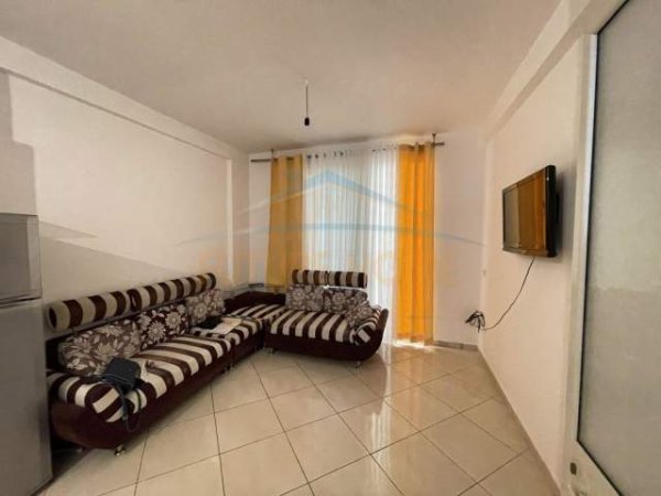Tirane, ofert apartament Kati 1, 74 m² 330 Euro (yzberisht)