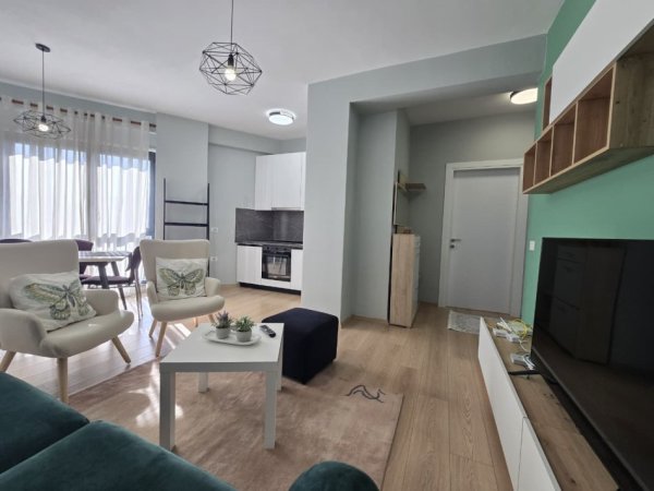Tirane, jepet me qera apartament 2+1+Ballkon Kati 3, 120 m² 600 €  Oasis Residence