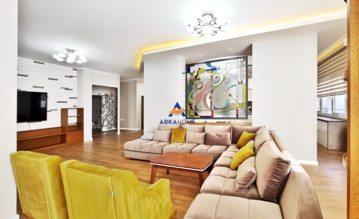 Tirane, jepet me qera apartament 4+1+Ballkon Kati 2, 210 m² 1.244 € (KOMUNA E PARISIT)