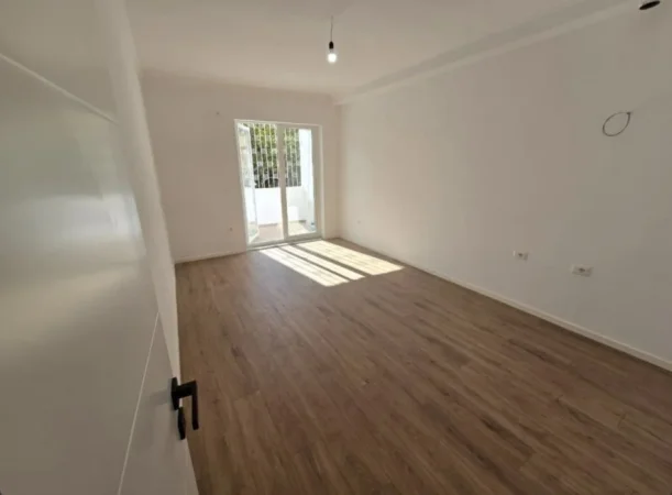 Tirane, shitet apartament 1+1 , 55 m² 125.000 € (Don Bosko)