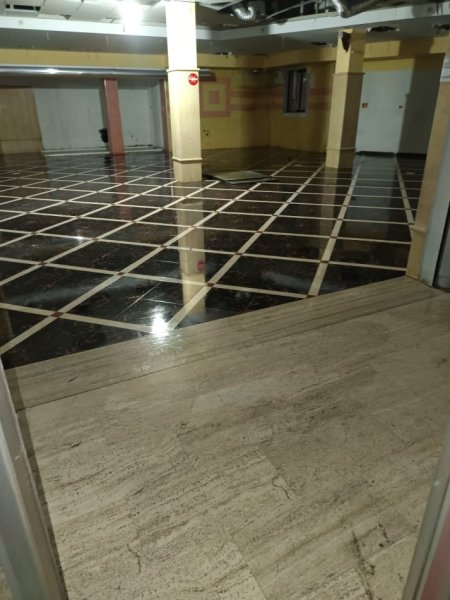 Shitet, Njesi, Rruga Mihal Grameno, Tirane. AREA59407