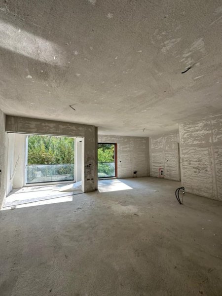 Tirane, shitet apartament 2+1+Ballkon Kati 4, 143 m² 560.000 € (Rruga Elbasanit)